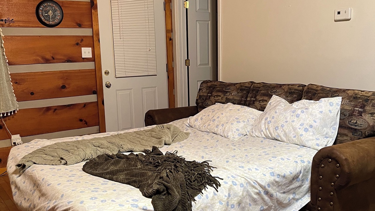 Photo of Bedroom in Cosby