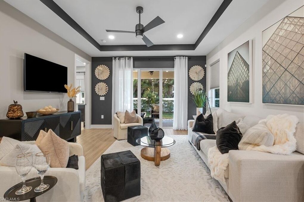 Photo of Livingroom in Naples