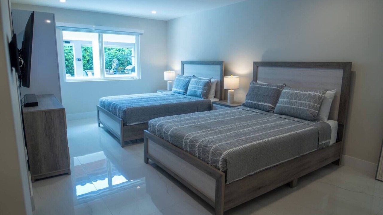 Photo of Bedroom in Kendale Lakes