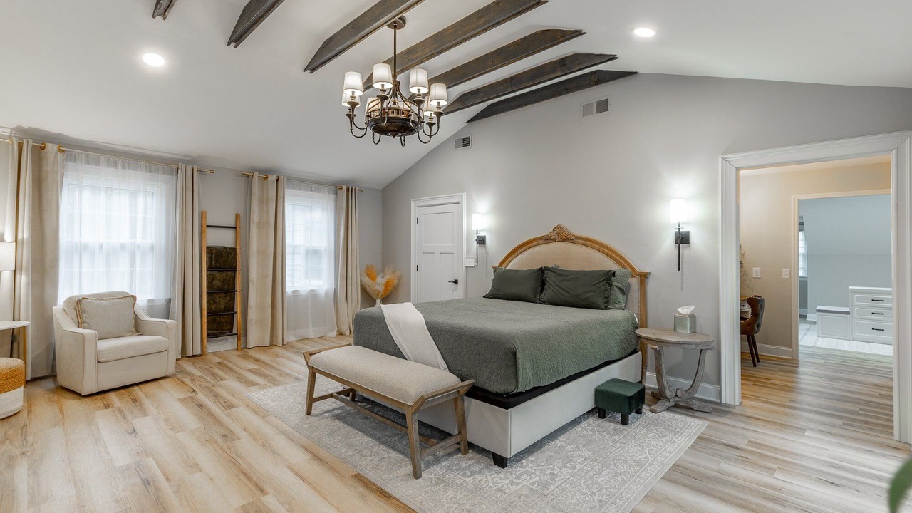 Photo of Bedroom in Lookout Valley Neighborhood Association
