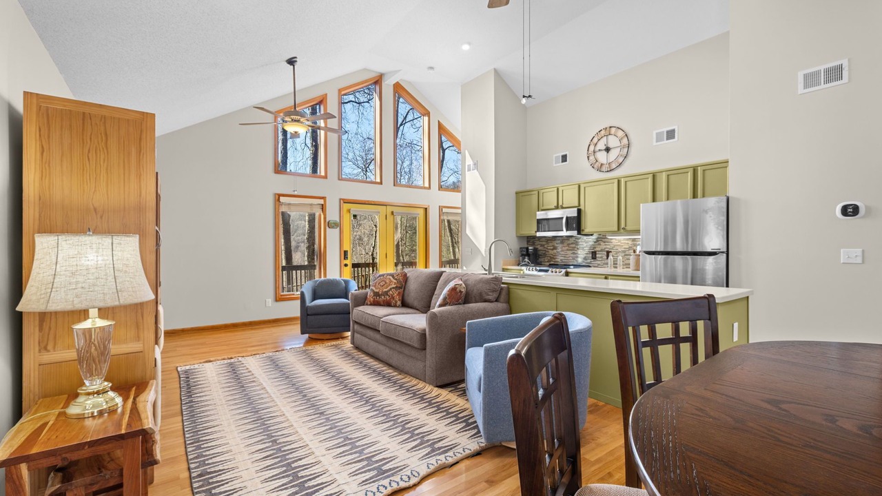 Photo of Livingroom in Whittier