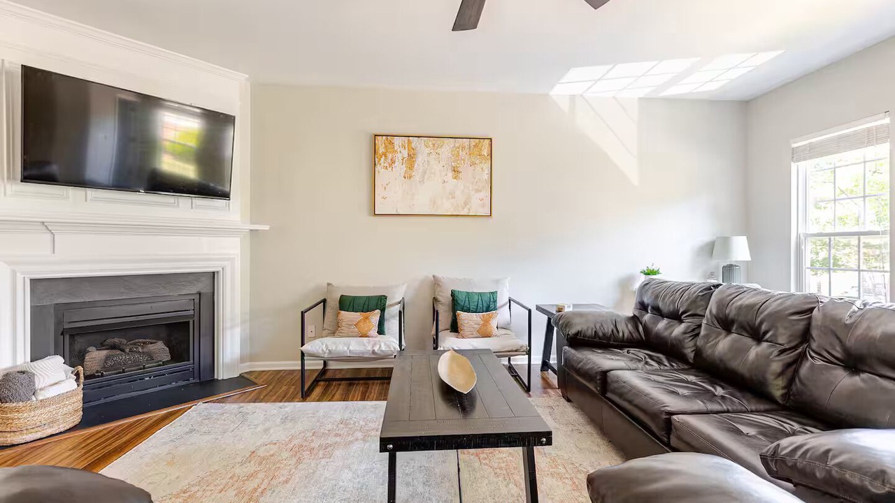 Photo of Livingroom in Long Lake