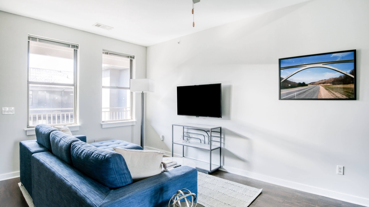 Photo of Bedroom in Midtown