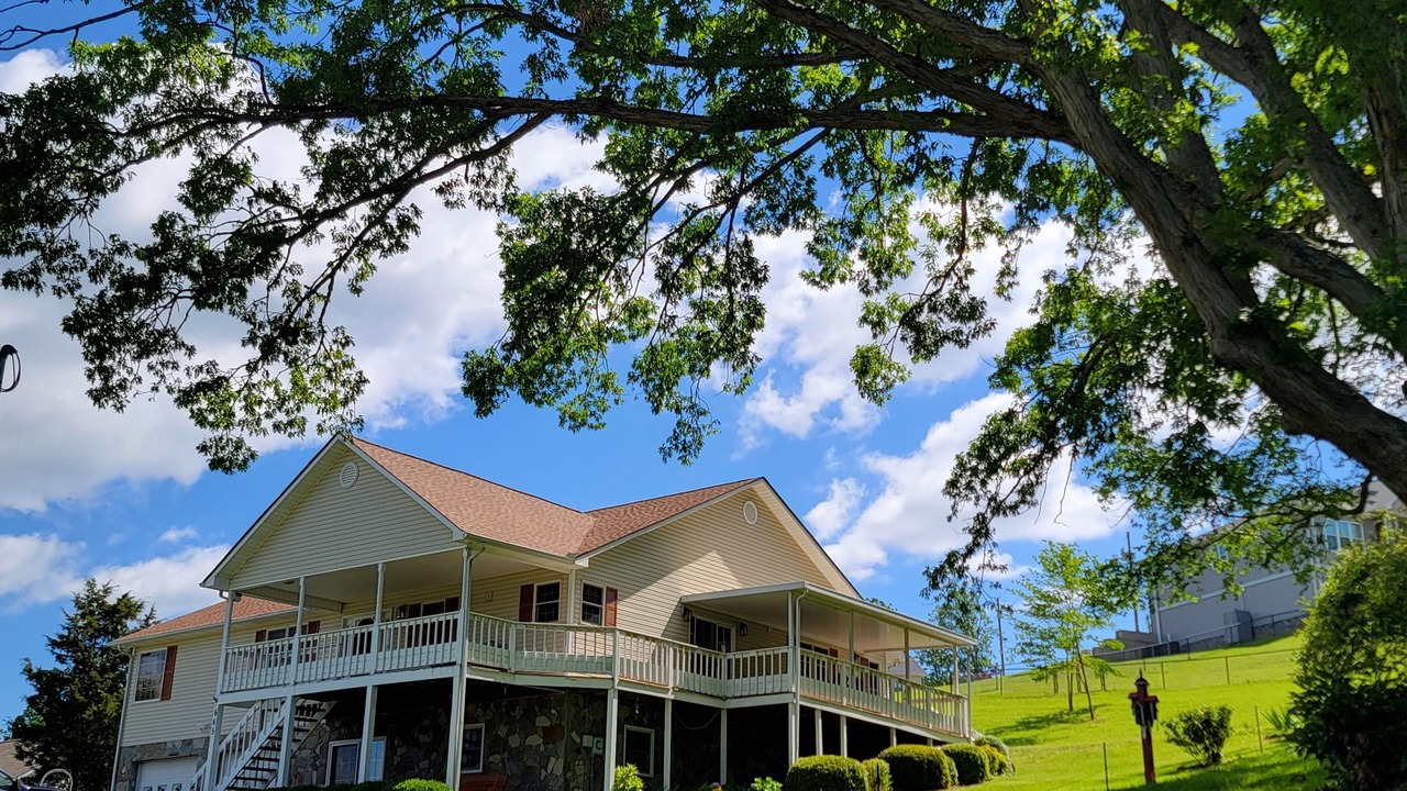 Photo of Outdoor in Bean Station