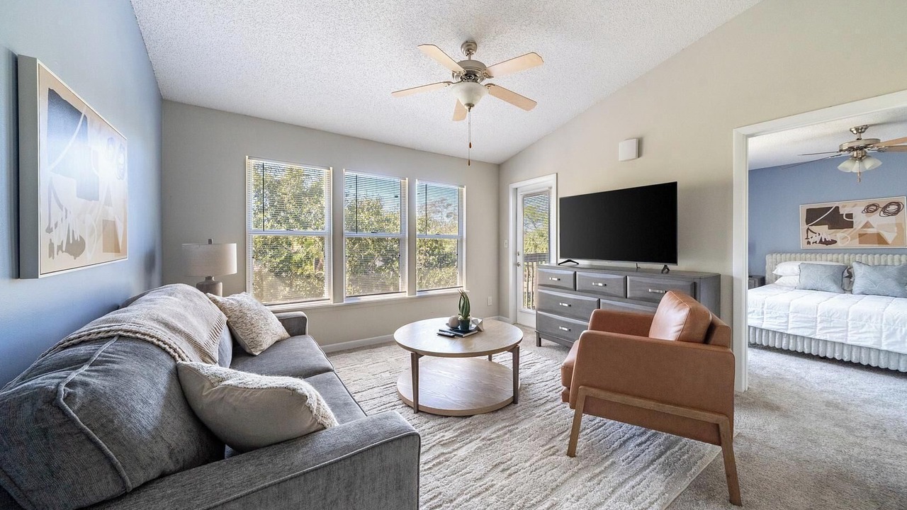Photo of Livingroom in Interchange Square