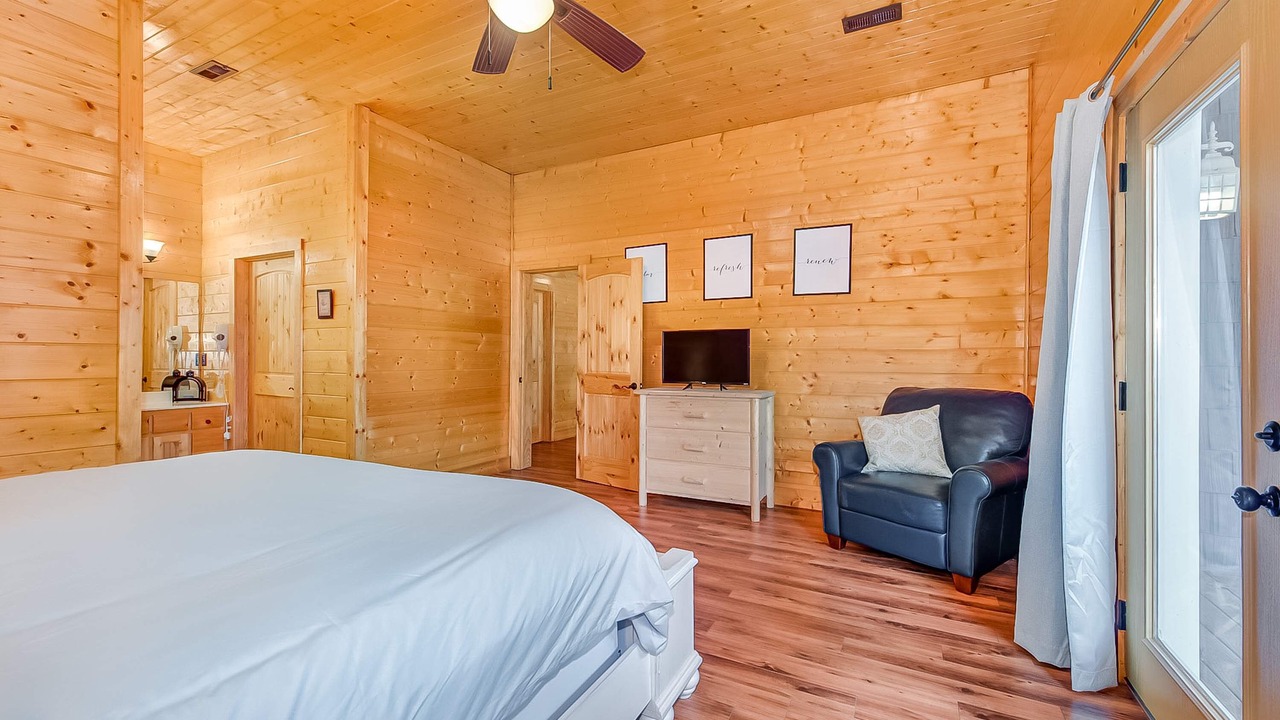 Photo of Bedroom in Maynardville