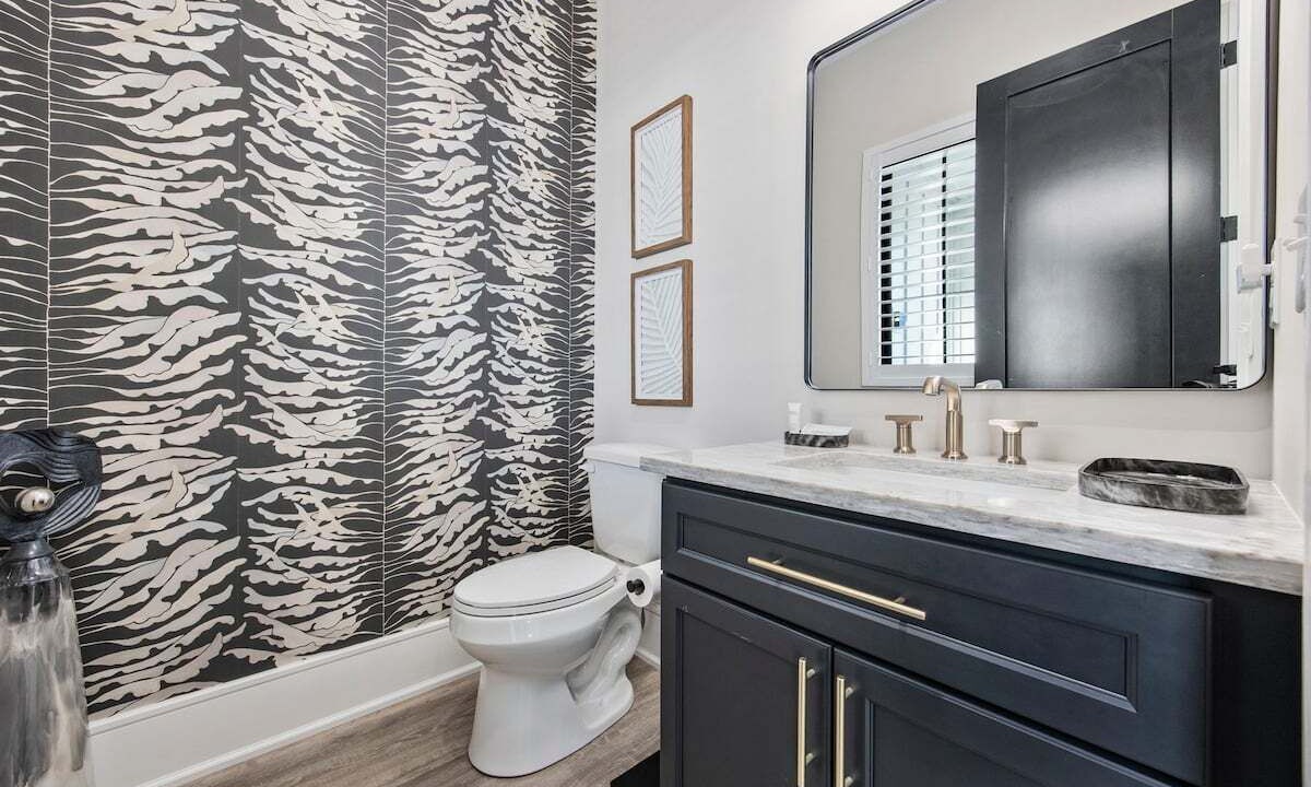 Photo of Bathroom in Cherry Grove Beach