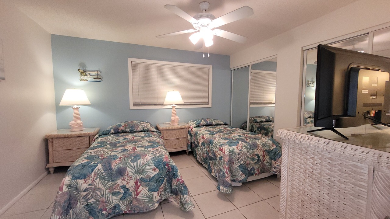 Photo of Bedroom in Sunset Beach