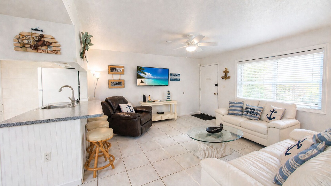 Photo of Livingroom in Sunset Beach