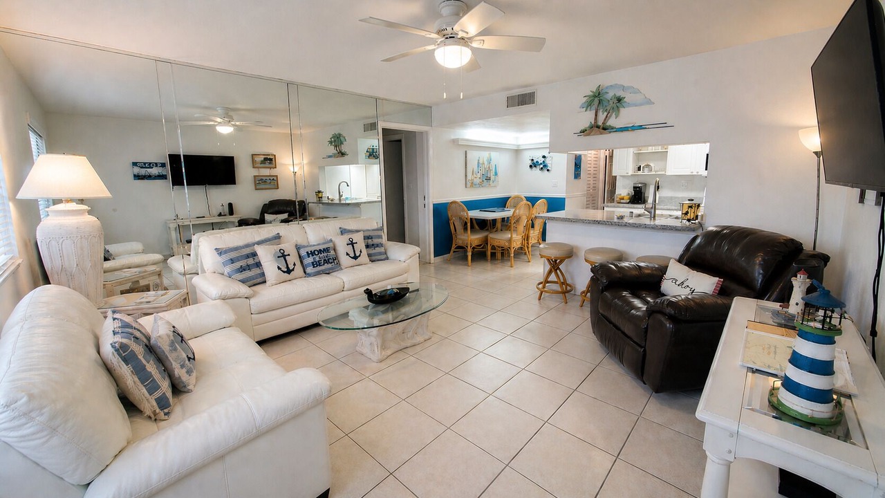 Photo of Livingroom in Sunset Beach