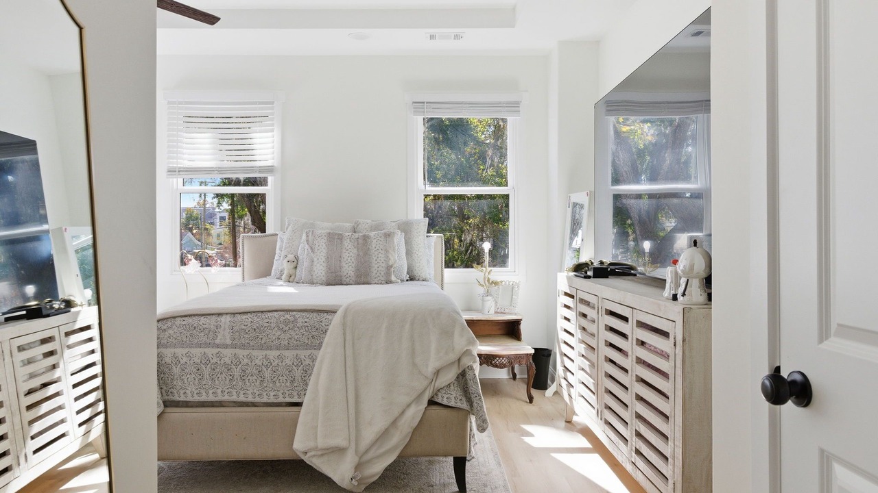 Photo of Bedroom in Thomas Square