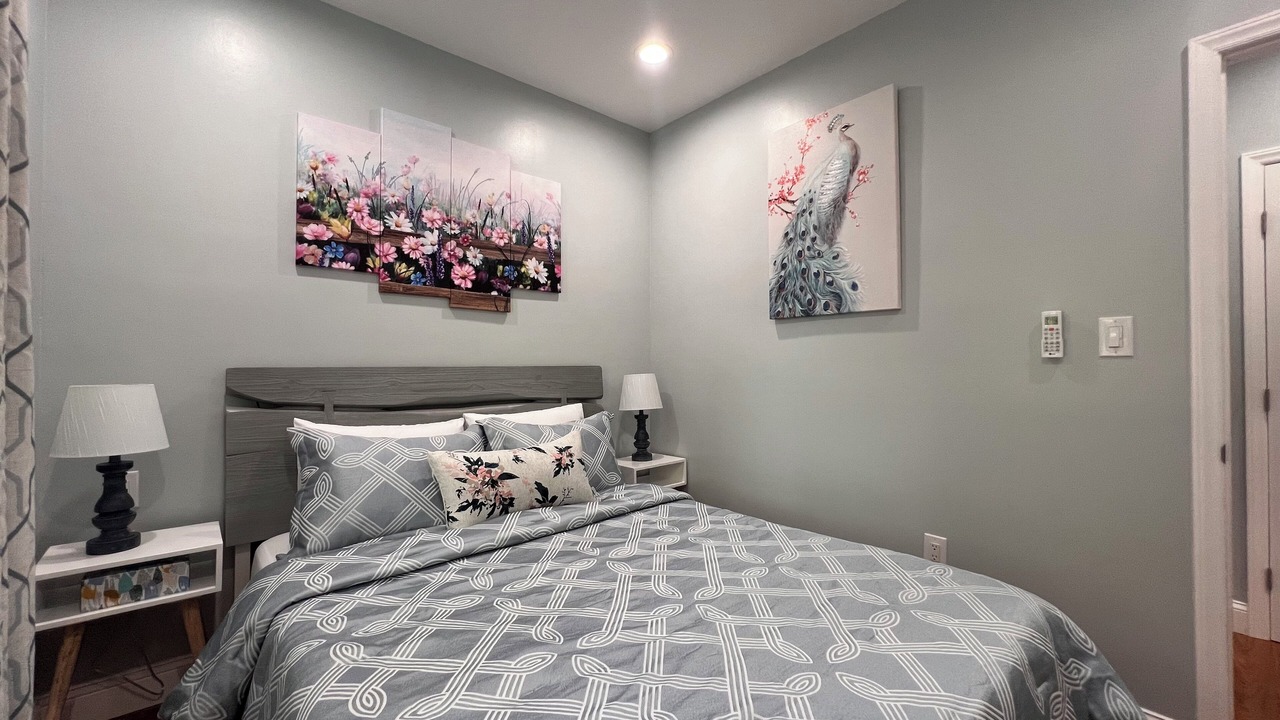 Photo of Bedroom in Arden
