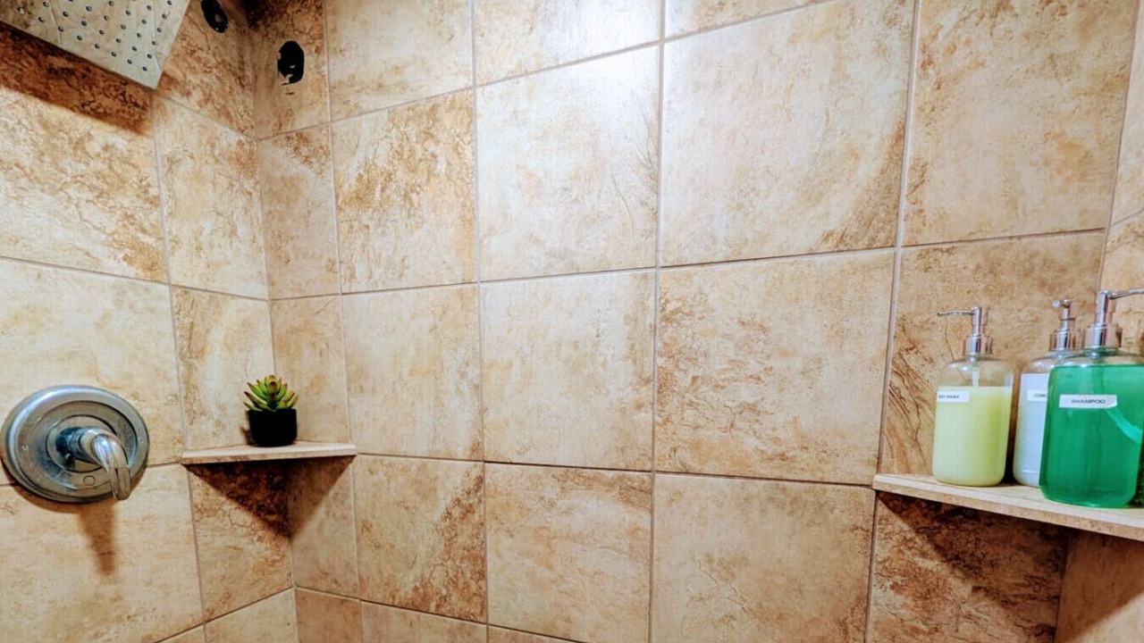 Photo of Bathroom in Lee County