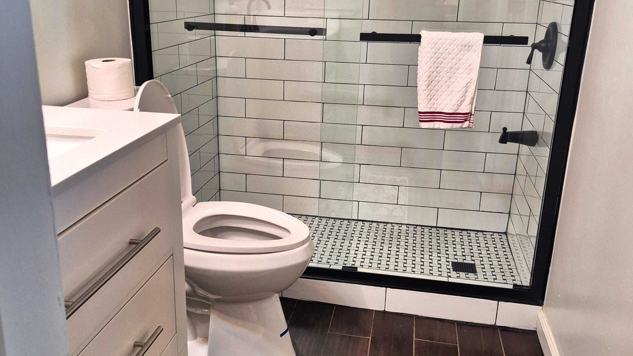 Photo of Bathroom in Stone Mountain