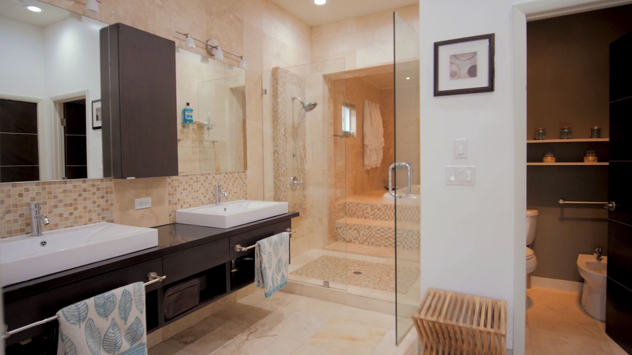 Photo of Bathroom in Citrus Park