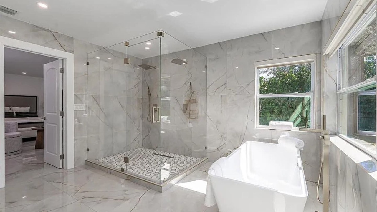 Photo of Bathroom in Palmetto Bay