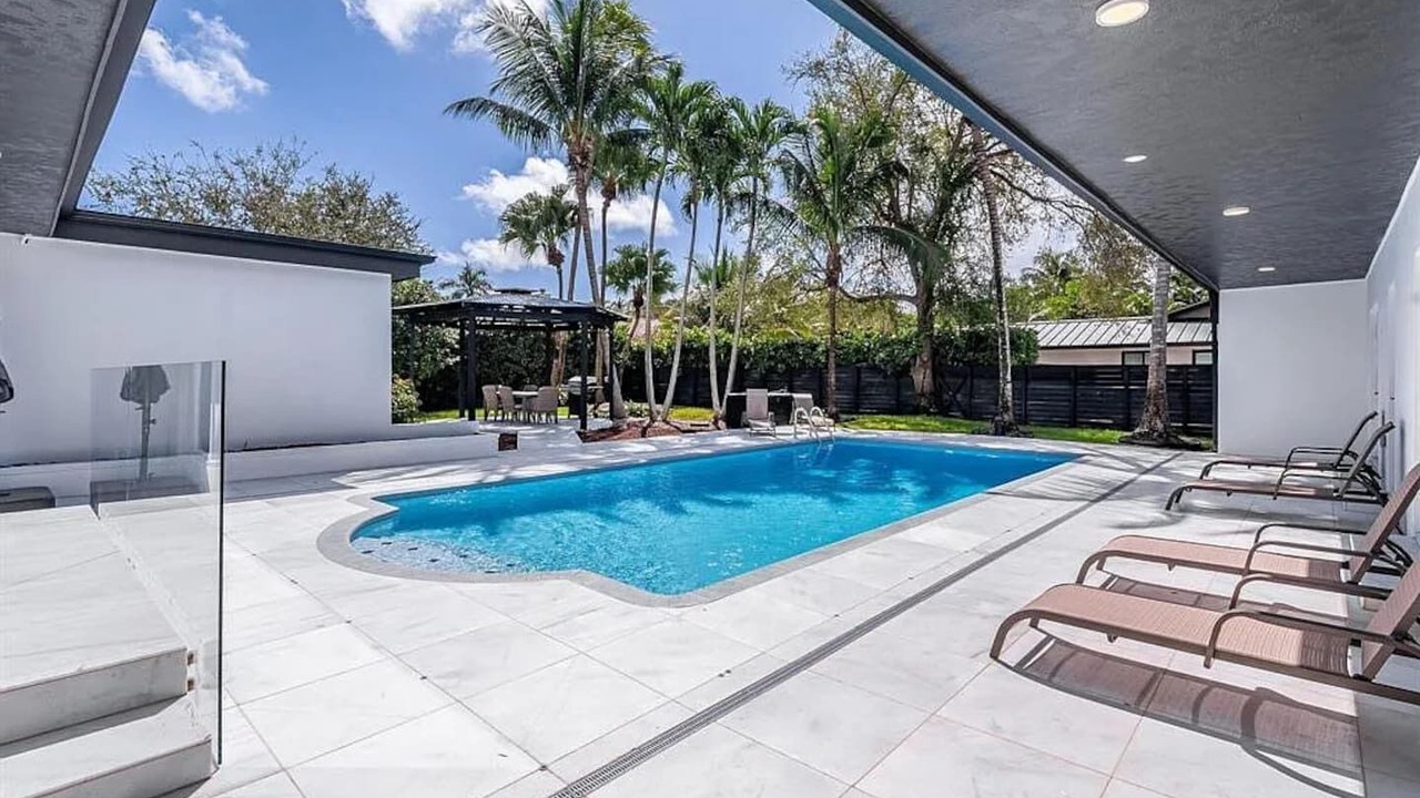Photo of Outdoor in Palmetto Bay