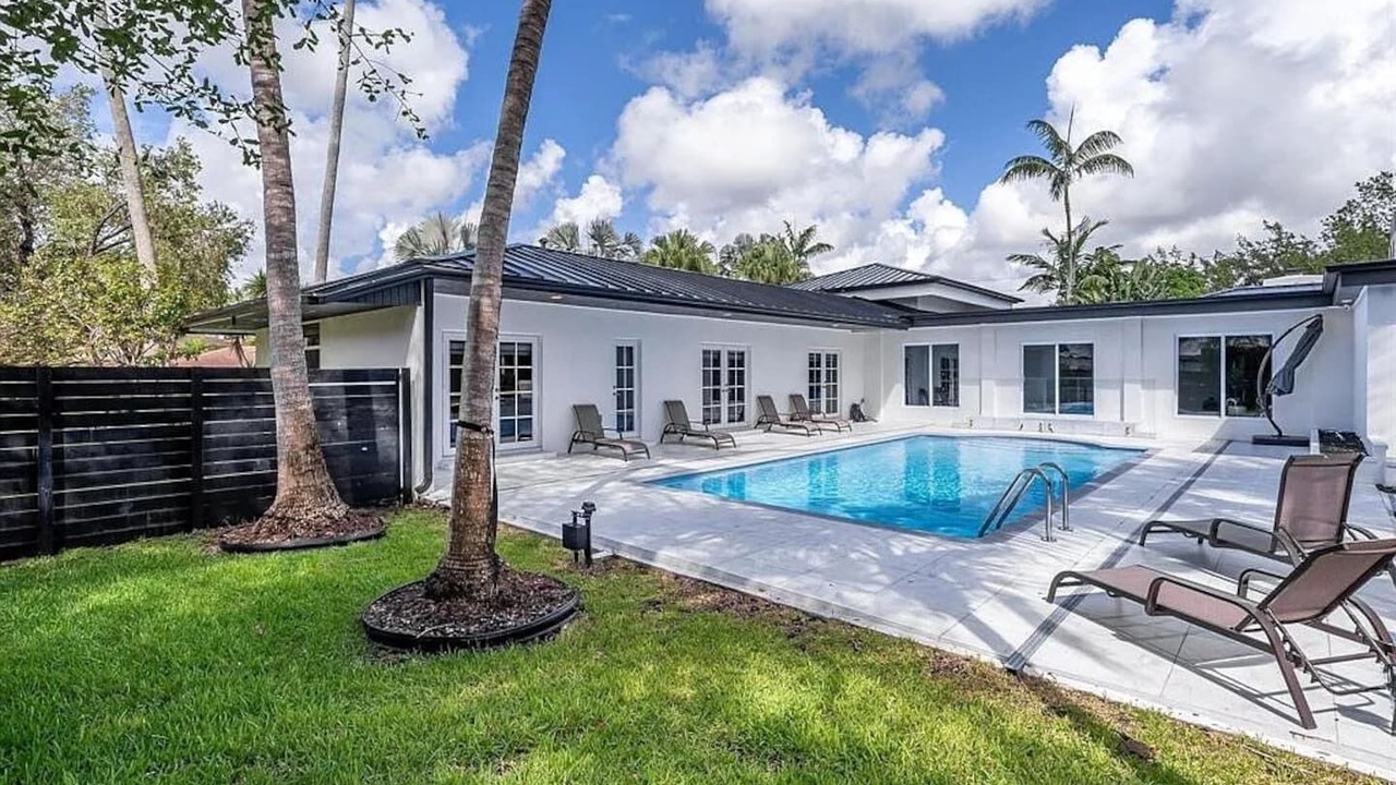 Photo of Outdoor in Palmetto Bay