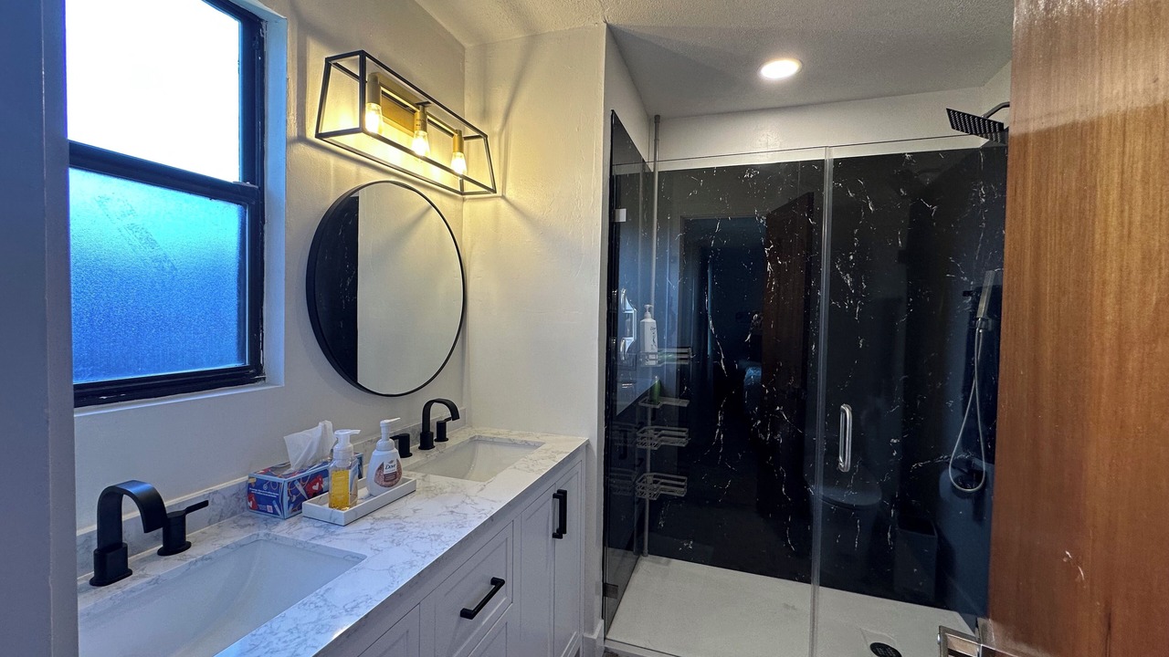 Photo of Bathroom in Land O' Lakes
