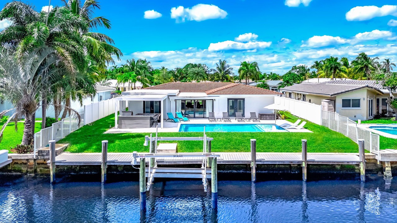 Photo of Outdoor in Garden Isles