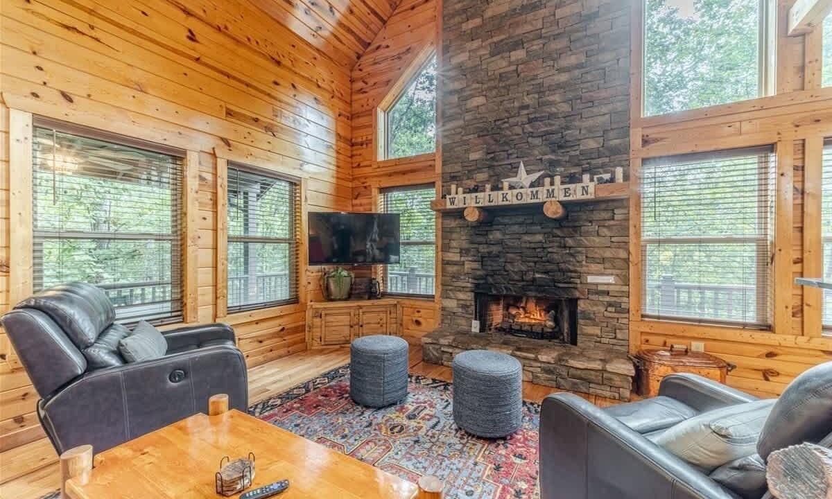 Photo of Livingroom in Cleveland