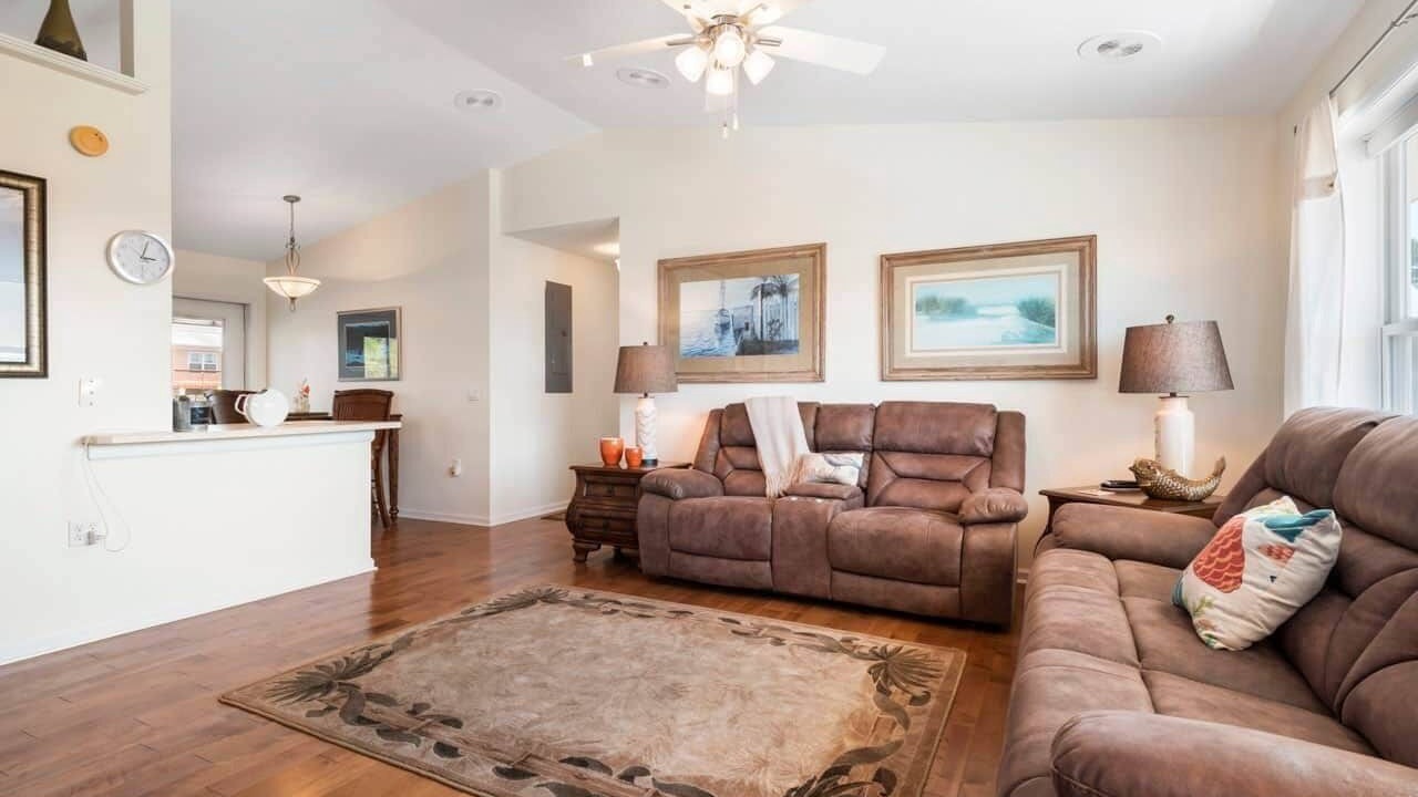 Photo of Livingroom in Keaton Beach