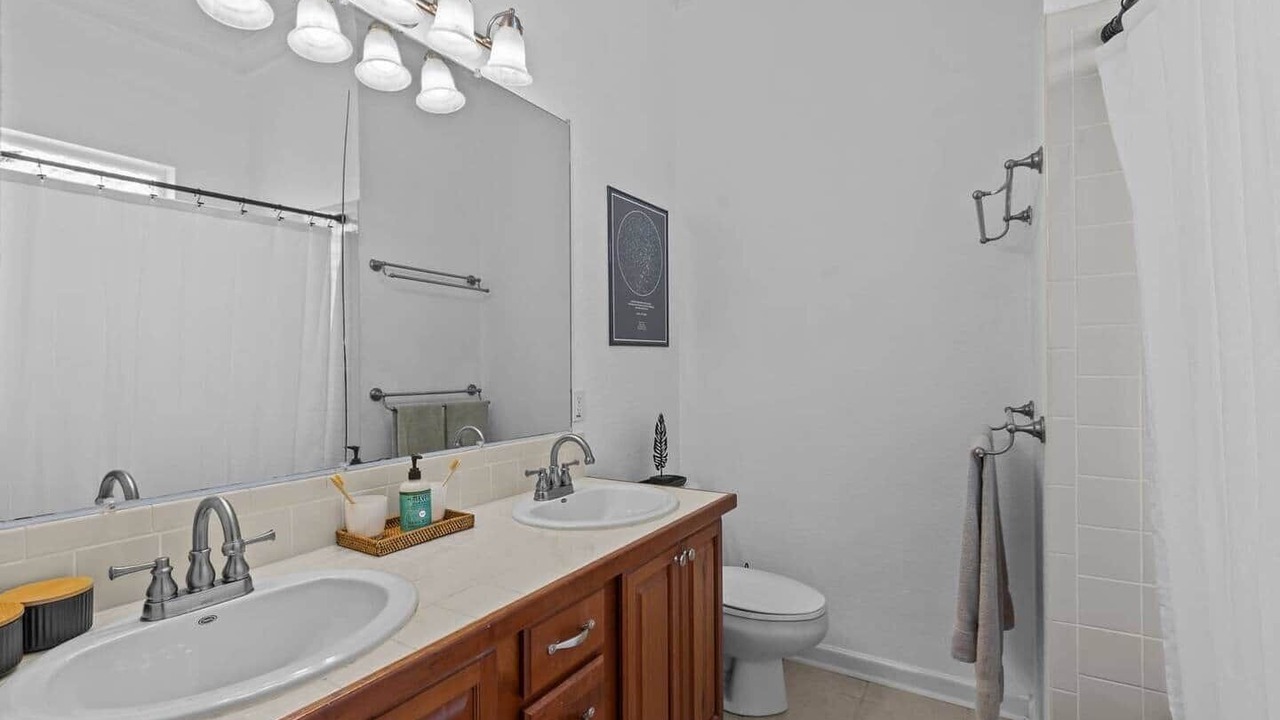 Photo of Bathroom in Salem