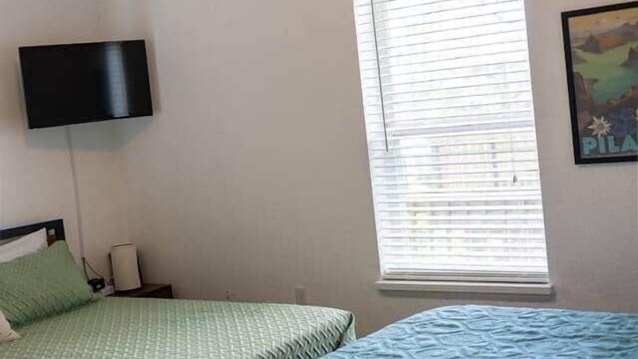 Photo of Bedroom in Salem