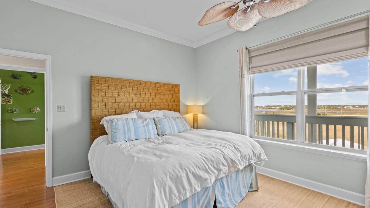 Photo of Bedroom in Salem