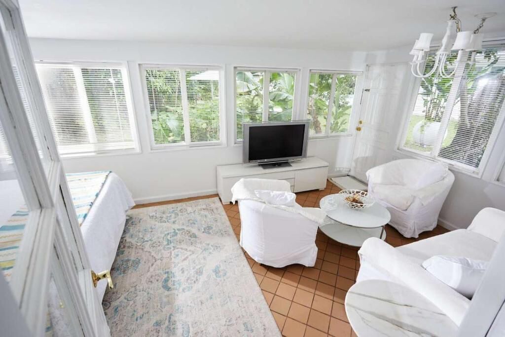 Photo of Bedroom in El Portal