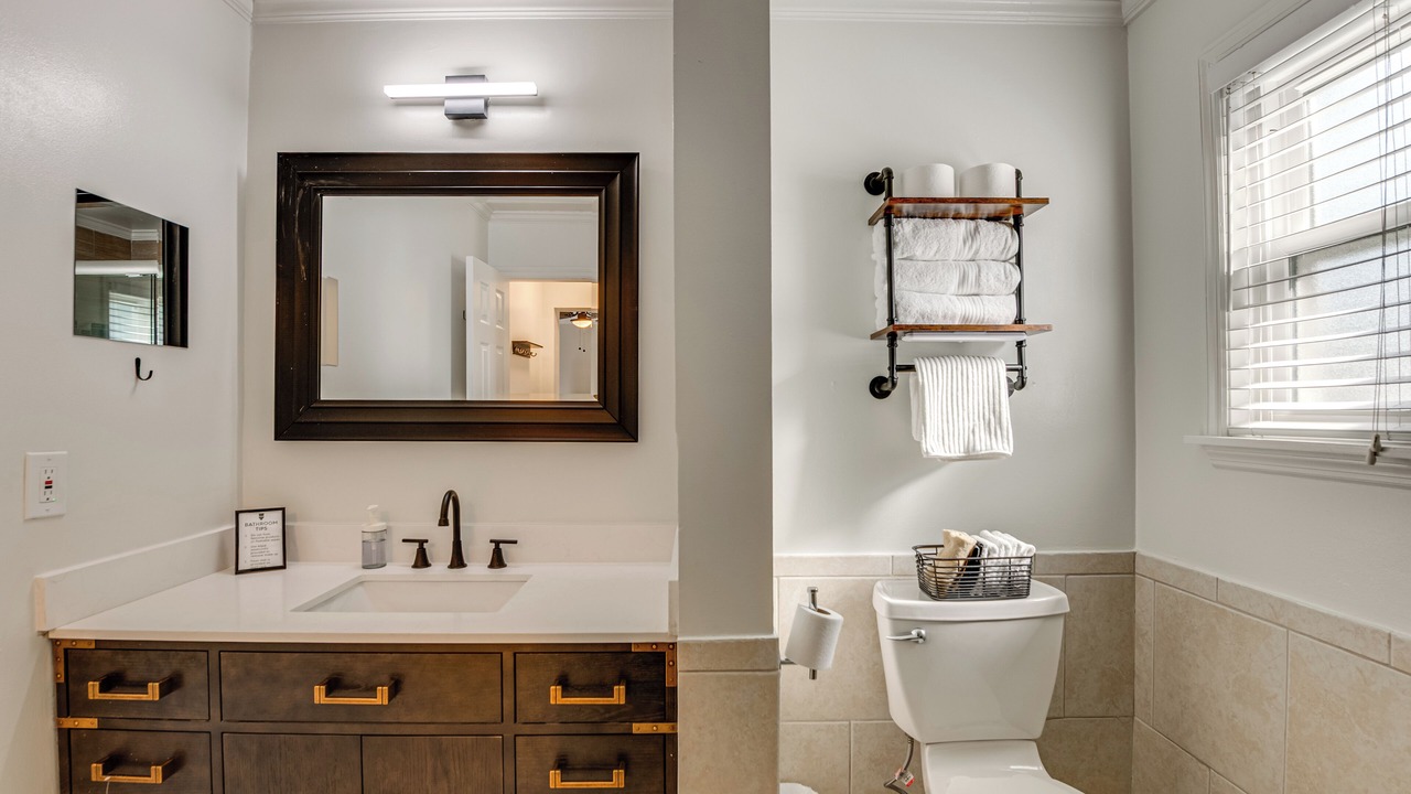 Photo of Bathroom in Griffin Heights