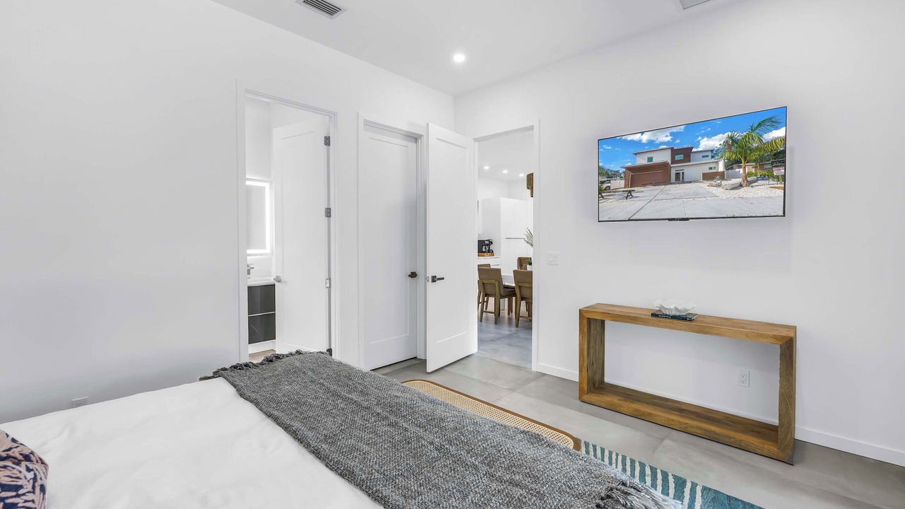 Photo of Bedroom in Arlington Park