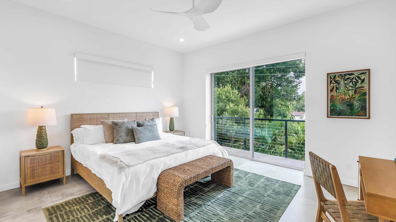 Photo of Bedroom in Arlington Park