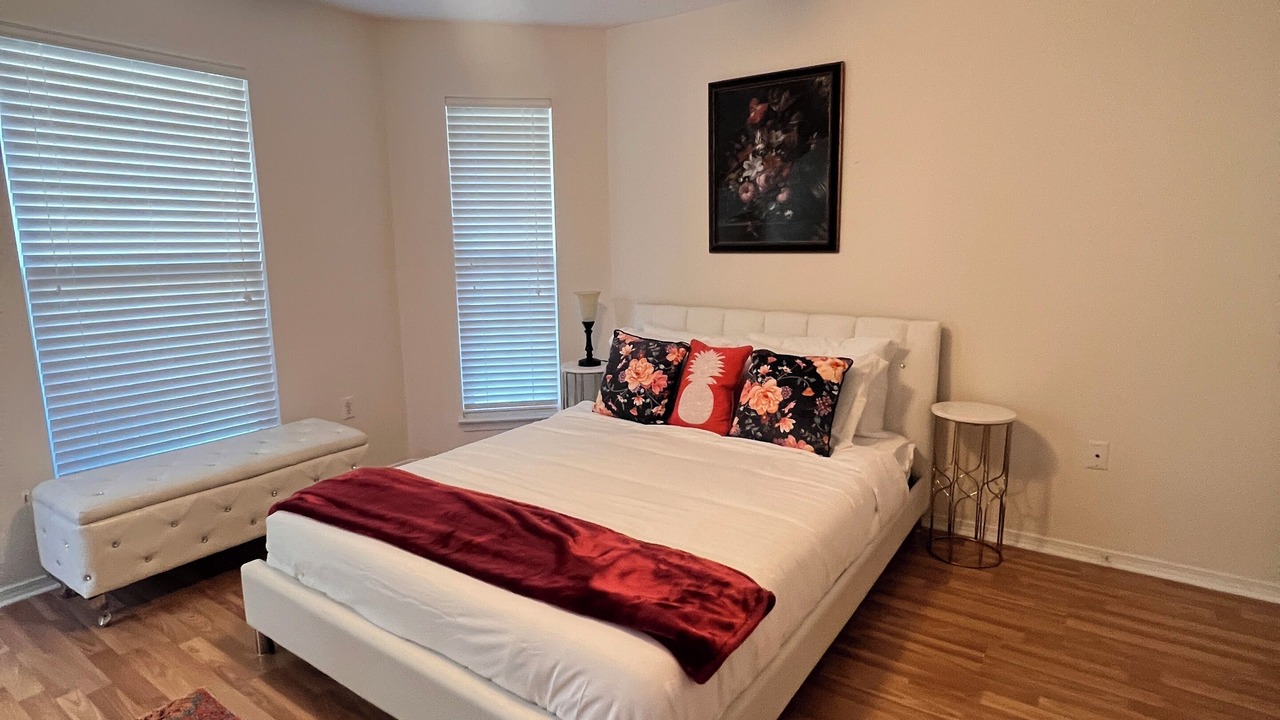 Photo of Bedroom in Niceville