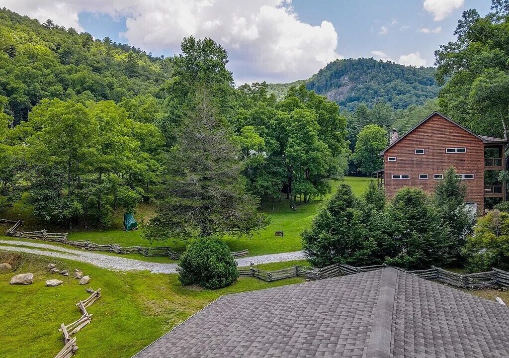 Photo of Outdoor in Highlands