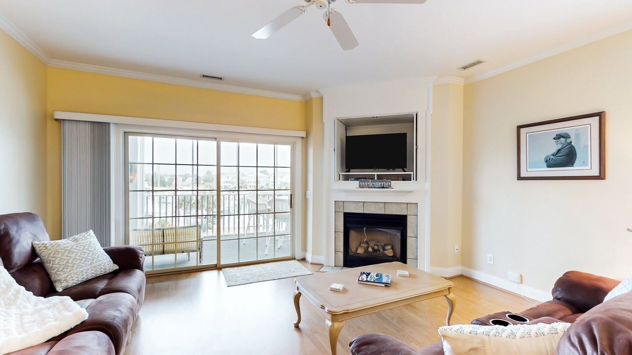 Photo of Livingroom in St. James