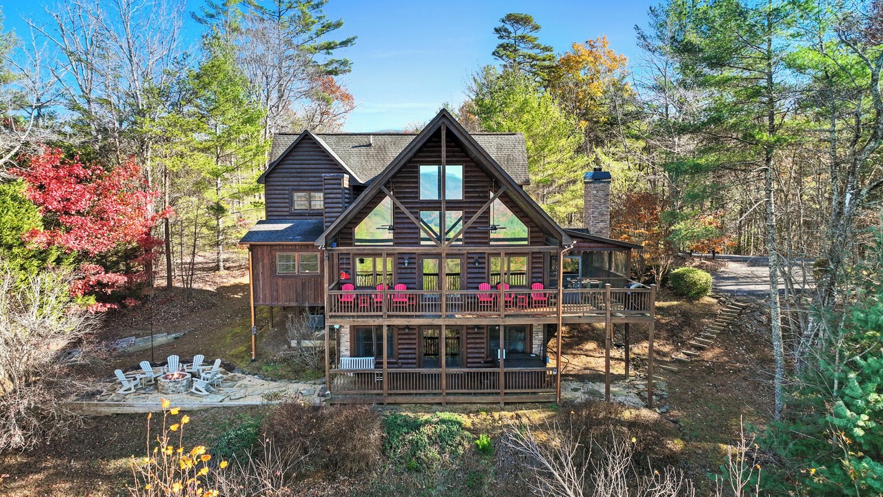 Photo of Outdoor in Cherry Log