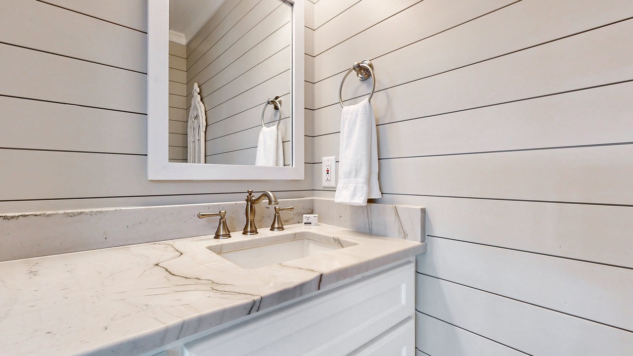 Photo of Bathroom in Holden Beach