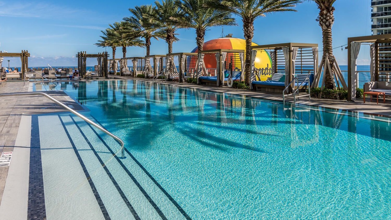 Photo of Outdoor in Hollywood South Central Beach