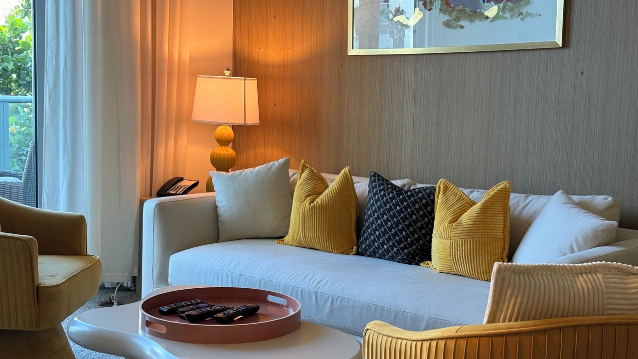 Photo of Livingroom in Hollywood South Central Beach