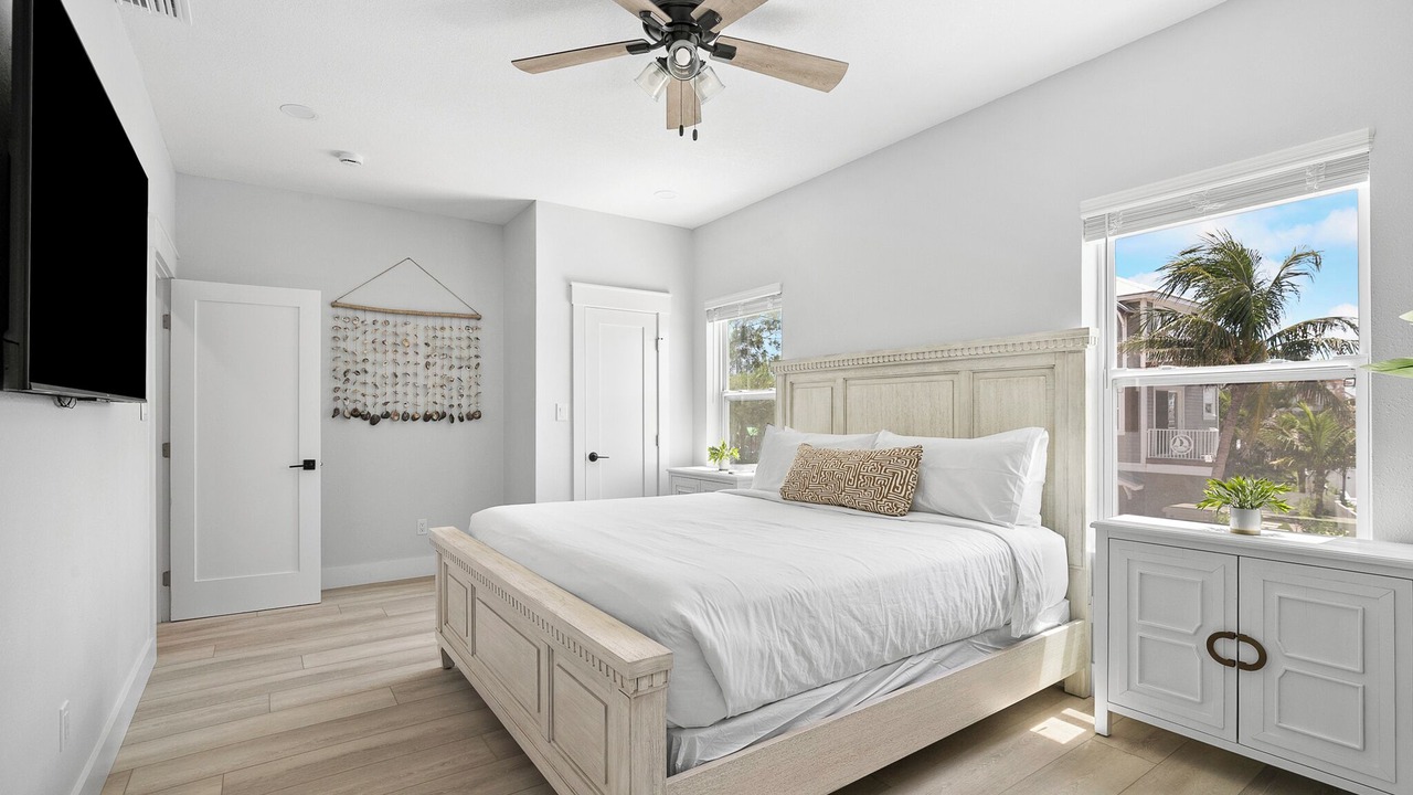 Photo of Bedroom in Bradenton Beach