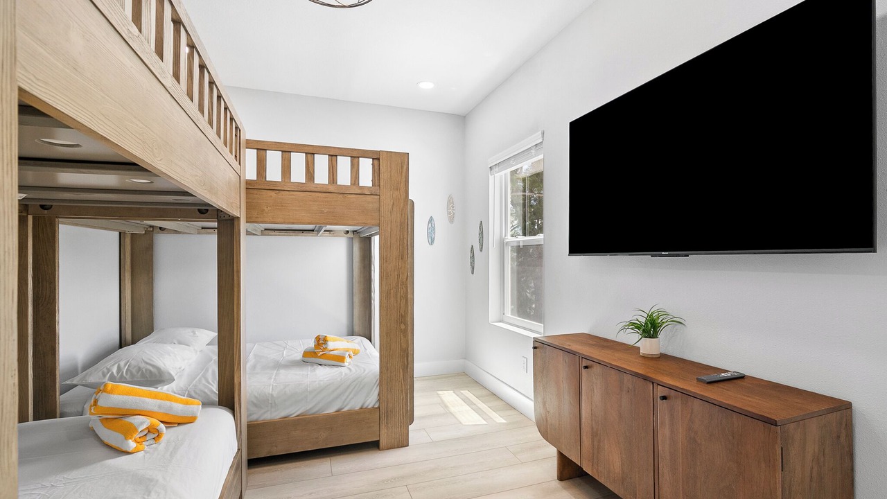 Photo of Bedroom in Bradenton Beach