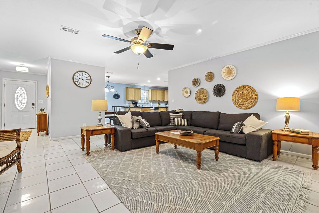 Photo of Livingroom in Killearn Lakes