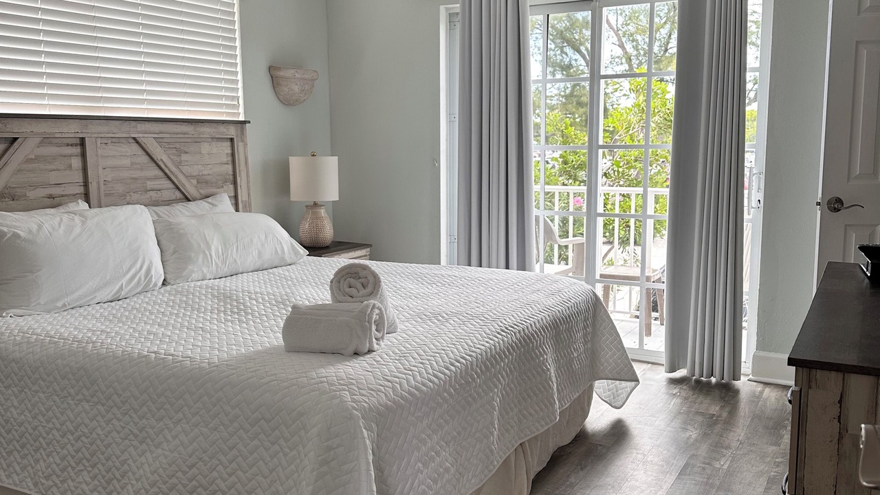 Photo of Bedroom in Holmes Beach