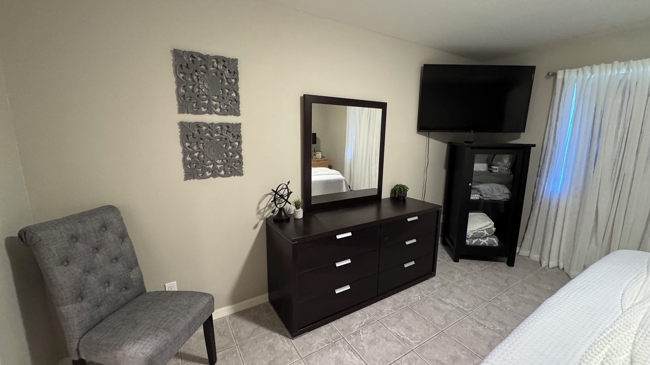 Photo of Bedroom in Pelican
