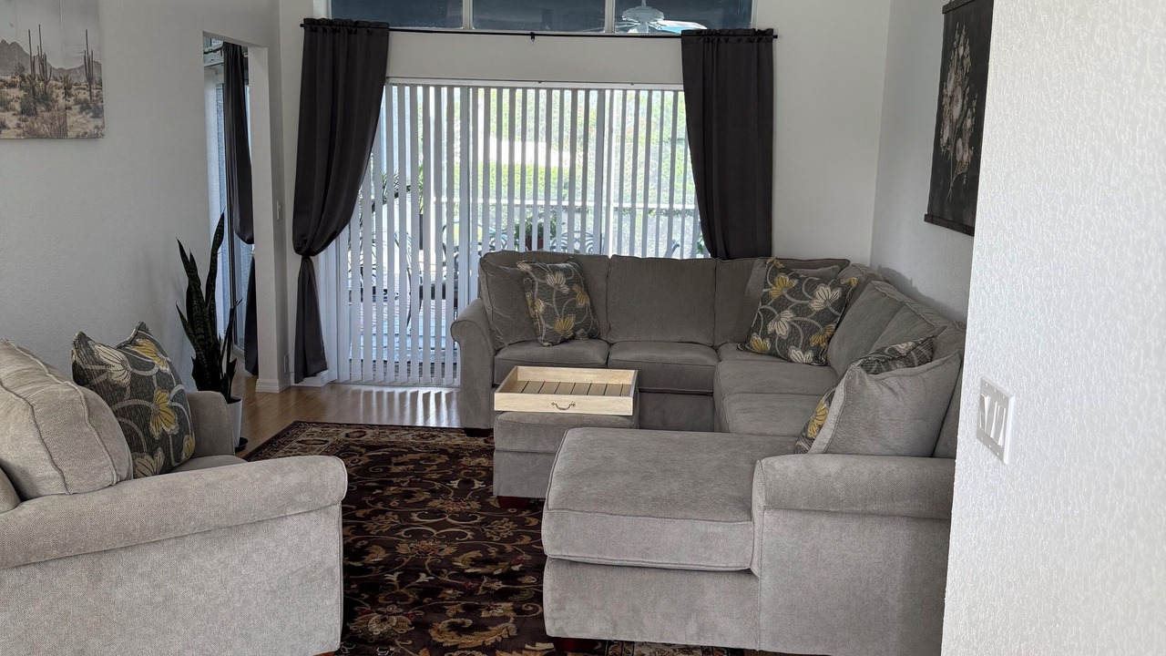 Photo of Livingroom in Spring Hill