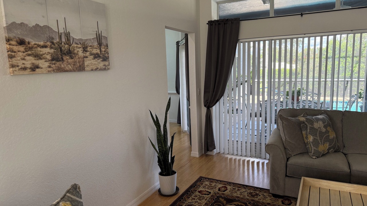 Photo of Livingroom in Spring Hill