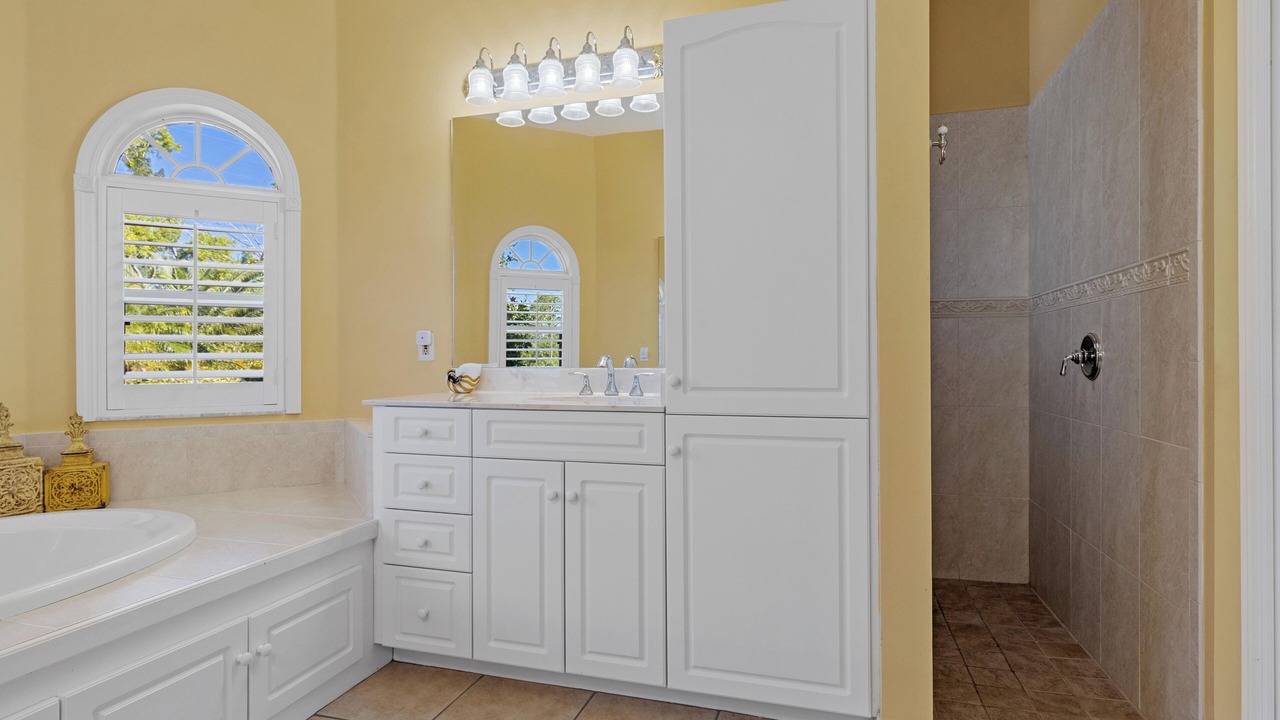 Photo of Bathroom in Pine Island Center