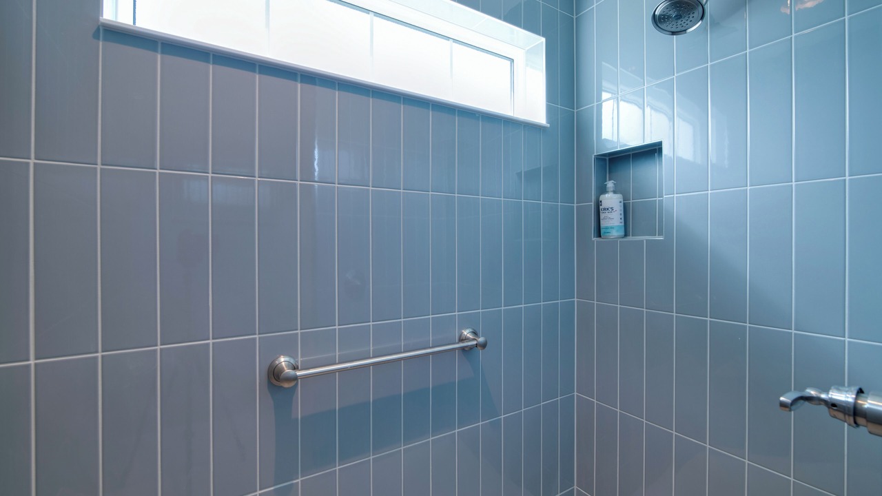Photo of Bathroom in Candler