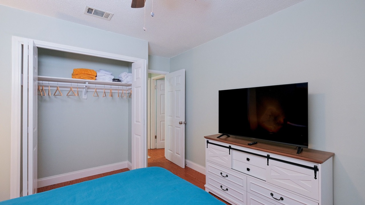 Photo of Bedroom in Ferry Pass